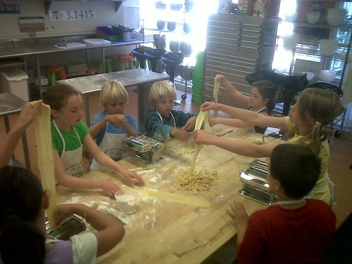 36859_1403874466312_7995008_n