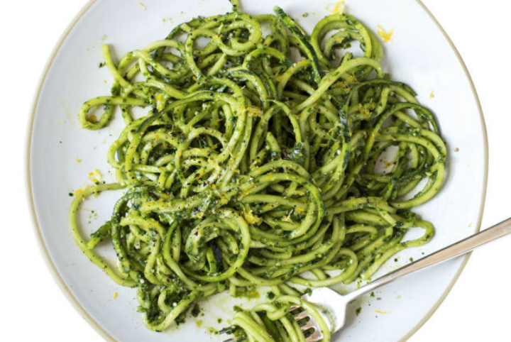 Fresh Basil and Kale Pesto&nbsp;Zoodles